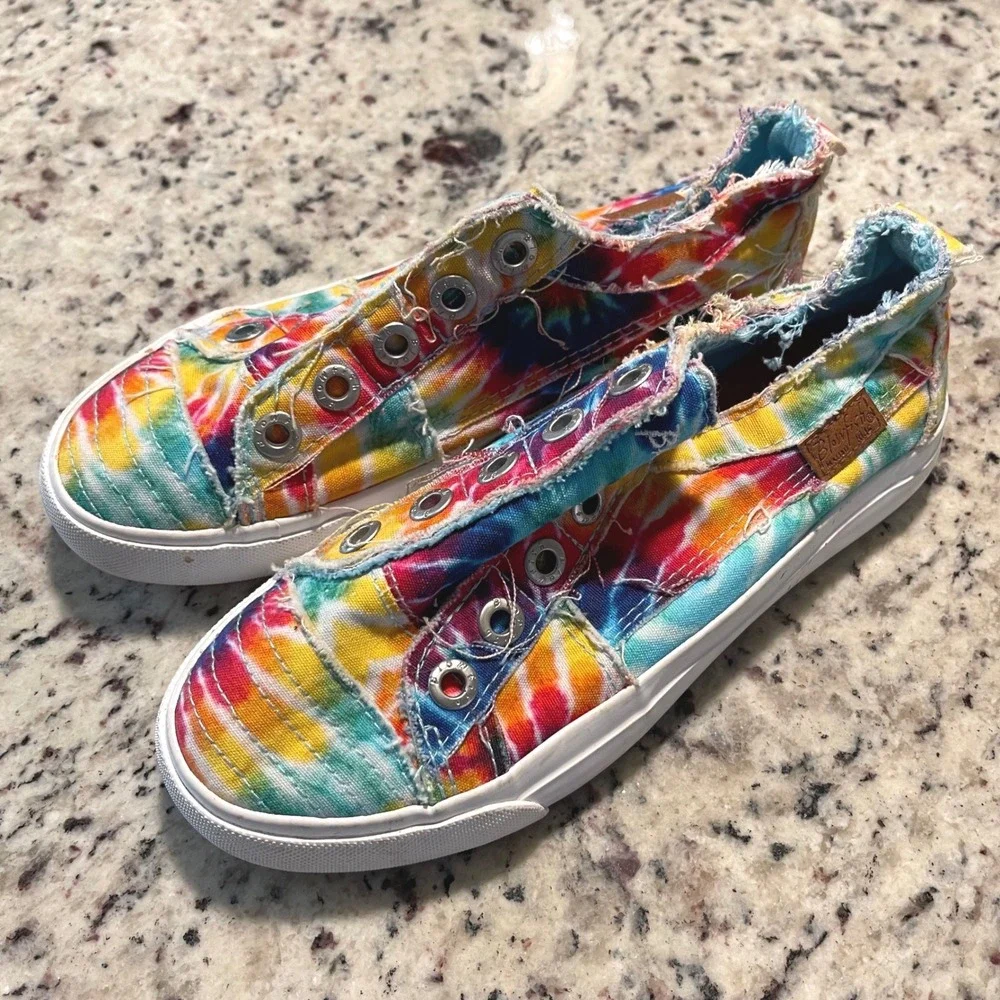 Blowfish Malibu Tie Dye Slip On Sneakers Kids Size 6 Multi Color Boho Distressed
